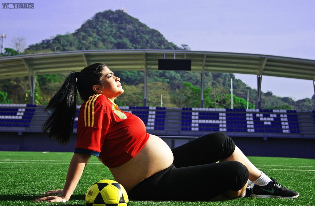 ¿Futbolistas mamás? La verdad sobre el fútbol profesional y la maternidad